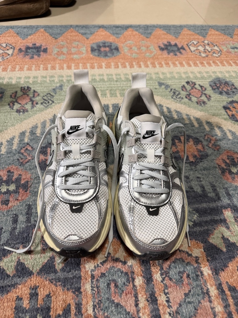 Nike White and Silver Low-Top Sneakers